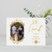 Fancy Frame Flowers Be our Guest White Wedding Folieneinladung (Stehend vorne)