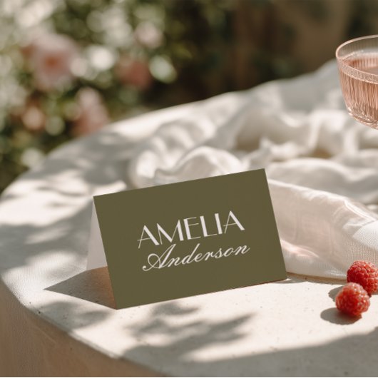 Fancy Olive Green Old Money Wedding Place Cards Tischnummer