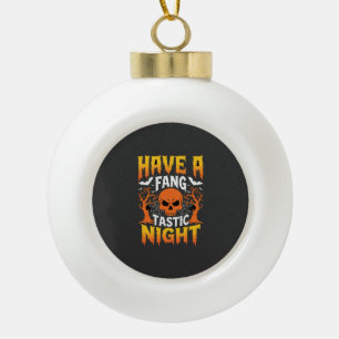 Fang-Tastische Nacht Halloween-Totenkopf und Flede Keramik Kugel-Ornament