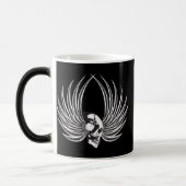 Fanged Skull mit Flügeln Verwandlungstasse (Links)