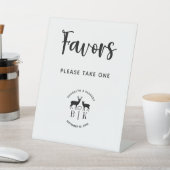 Fans nehmen eine Hirschmonografie-Rustikale Hochze Sockelschild (In SItu)