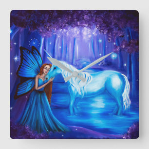 Fantasie-Fee- und Einhornmalerei Wanduhr