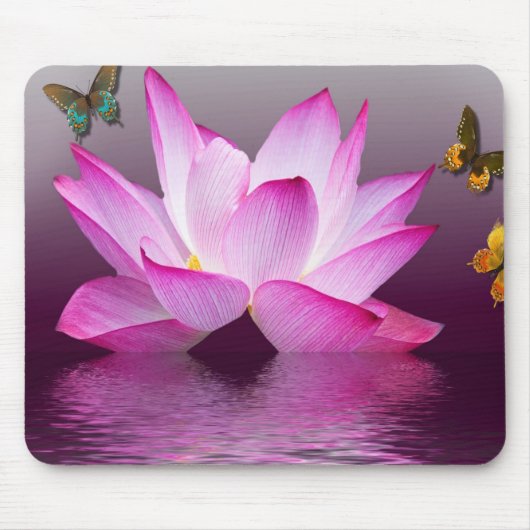 Fantasie-Lotos-Blume mit Schmetterling Mousepad (Vorne)