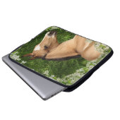 Fantasie-Pferde: Blumen Laptopschutzhülle (Vorne Knopf)