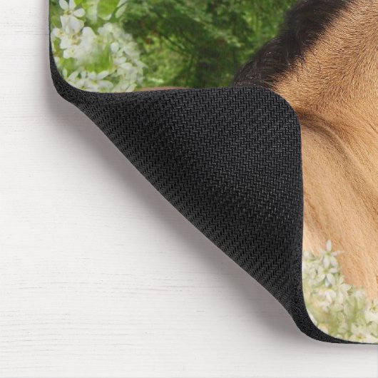 Fantasie-Pferde: Blumen Mousepad (Ecke)