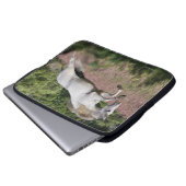 Fantasie-Pferde: Frühlings-Galopp Laptopschutzhülle (Vorne Knopf)