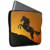 Fantasie-Pferde: Gebirgssonnenuntergang Laptopschutzhülle (Vorne Rechts)
