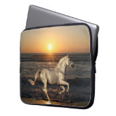 Fantasie-Pferde: Sonnenuntergang Laptopschutzhülle (Vorderseite Links)