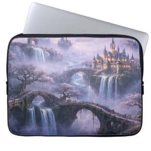 Fantasie-Schloss Surreal Landschaft Lavendelblau Laptopschutzhülle
