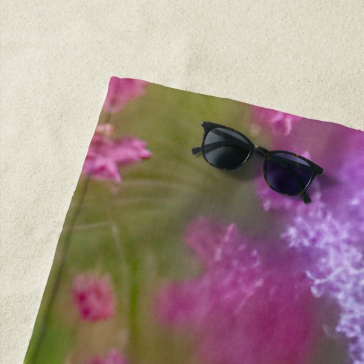 Fantasielandschaft, tropisch und verträumt strandtuch (Beispiel)