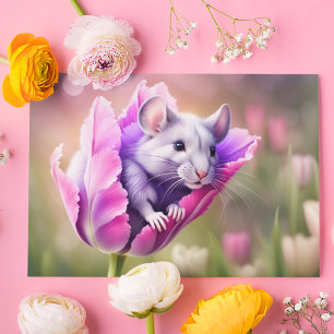 Fantasievolle Maus im Tulpenparadies Postkarte