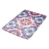 Fantasievolles Lila Blau Rosa Farbpattern Badematte (Schrägansicht)