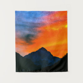 Fantasiewelt in den Bergen Wandteppich