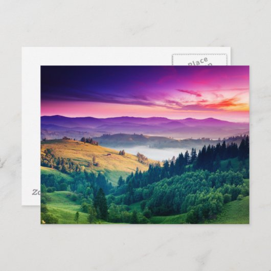 Fantastische Bergwelt am Morgen. überwältigt Postkarte (Vorne/Hinten)