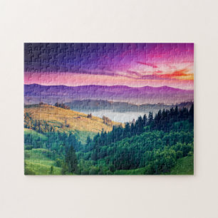 Fantastische Bergwelt am Morgen. überwältigt Puzzle