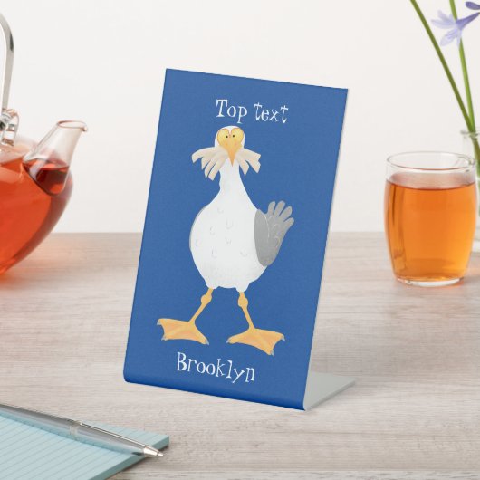 Fantastische Möwe mit Pommes frites Cartoon Sockelschild (In SItu)