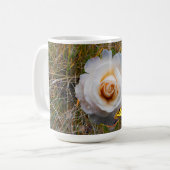 Fantastisches Blumenposter Kaffeetasse (Vorderseite Links)