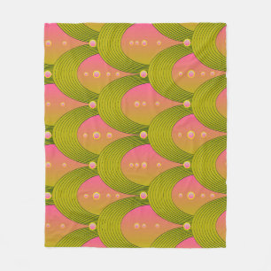 Fantasy Arcs Beads Pink Green Fleecedecke