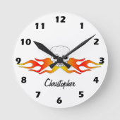Fantasy Art Skull And Flames Design Personalised Runde Wanduhr (Vorderseite)