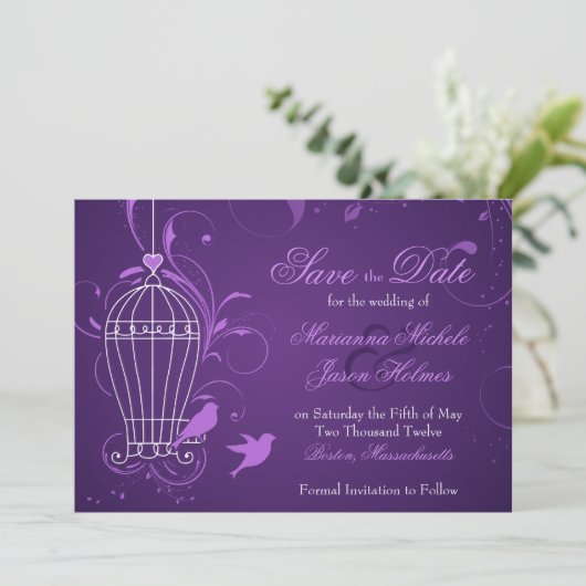 Fantasy Birdcage & Wirbel Eggplant Save the Date (Stehend Vorderseite)
