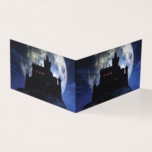 Fantasy-Burg in der Nacht (Vorderseite)