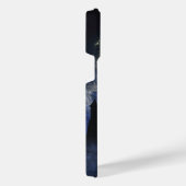 Fantasy-Burg in der Nacht iPhone Hülle (Rechte Seite)