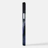 Fantasy-Burg in der Nacht iPhone Hülle (Rechte Seite)