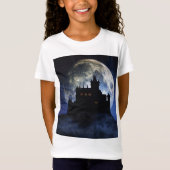 Fantasy-Burg in der Nacht T-Shirt (Vorderseite)