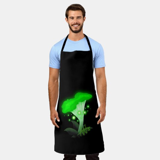 Fantasy Chanterelle Glows Green Mushroom Black Schürze (Getragen)