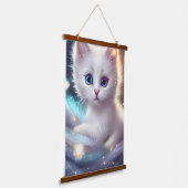 Fantasy Fluffy White Cat Wandteppich Mit Holzrahmen (Gewinkelt)