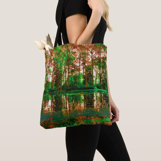 Fantasy Forest von Shirley Taylor Tasche (Von Nahem)
