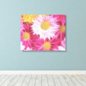 Fantasy Glassy Pink Daisies Floral Wrapped Canvas Leinwanddruck (Insitu (Holzboden))