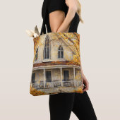 Fantasy-Gothic-Revival-Zimmermannshaus Tasche (Von Nahem)