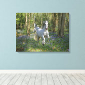 Fantasy Horses: Bluebell Wood Leinwanddruck (Insitu (Holzboden))