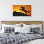 Fantasy Horses: Mountain Sunset Leinwanddruck (Insitu (Schlafzimmer))