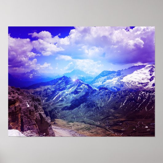 Fantasy Mountain Landschaft in Italien, Europa Poster (Vorne)