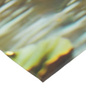 Fantasy Niedlich Angry Frosch Leaf Tischdecke (Schrägansicht)