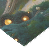 Fantasy Niedlich Owl Tree House Tischdecke (Schrägansicht)