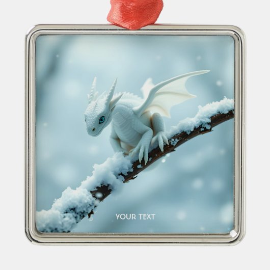 Fantasy Niedlich White Baby Dragon Ornament Aus Metall (Vorne)