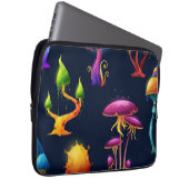 Fantasy-Pilzwaldmuster – Farbige Magie Laptopschutzhülle (Vorne Rechts)