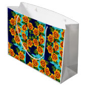 Fantasy Poppies Medium Geschenktasche Große Geschenktüte (Rückseite Schrägansicht)