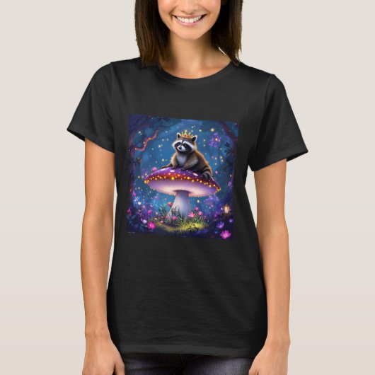 Fantasy Racoon Mushroom Crown T-Shirt (Vorderseite)