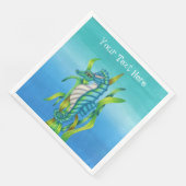 Fantasy Sea Dragon Aqua Blue in Seetang auf Blues Serviette (Ecke)