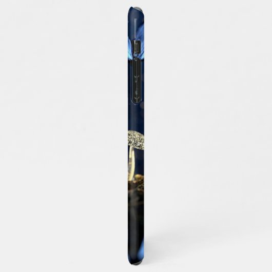 Fantasy Style Schmetterlinge & Pilze im Wald iPhone Hülle (Linke Seite)