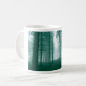 Fantasy-Wald mit Nebel in Grün Kaffeetasse (Vorderseite Links)