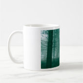 Fantasy-Wald mit Nebel in Grün Kaffeetasse (Links)