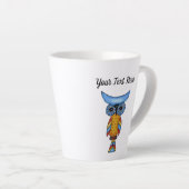 Fantasy Whimsical Owl Blue Head farbige Federn Milchtasse (Rechte Ecke)