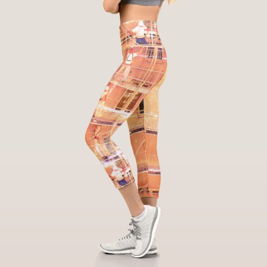 Fantful Men on Gerüst Capri Leggings (Links)