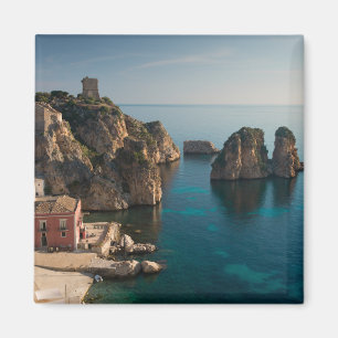 Faraglioni und Tonnara in Scopello, Sizilien Magnet