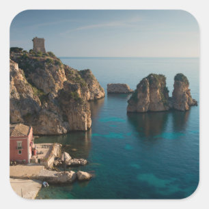Faraglioni und Tonnara in Scopello, Sizilien Quadratischer Aufkleber